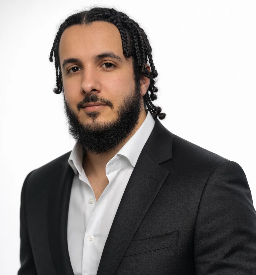 Portrait of Fethi Guessabi, President and Founder of Guessabi Inc.